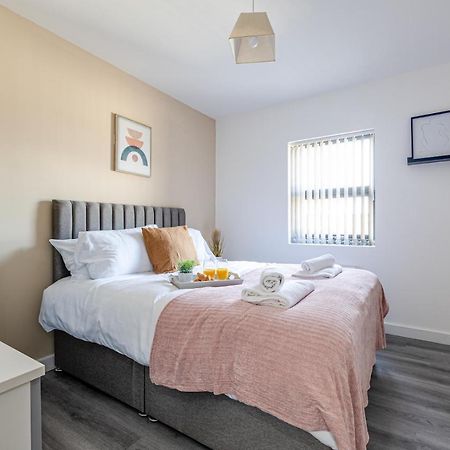 Top Floor Apartment With Private Balcony In Stockport Centre By Hass Haus Екстериор снимка