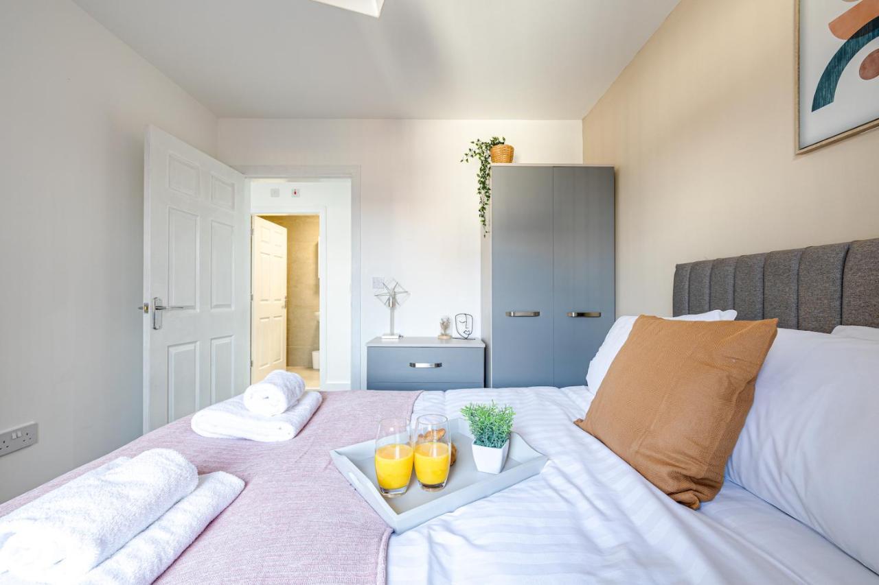 Top Floor Apartment With Private Balcony In Stockport Centre By Hass Haus Екстериор снимка